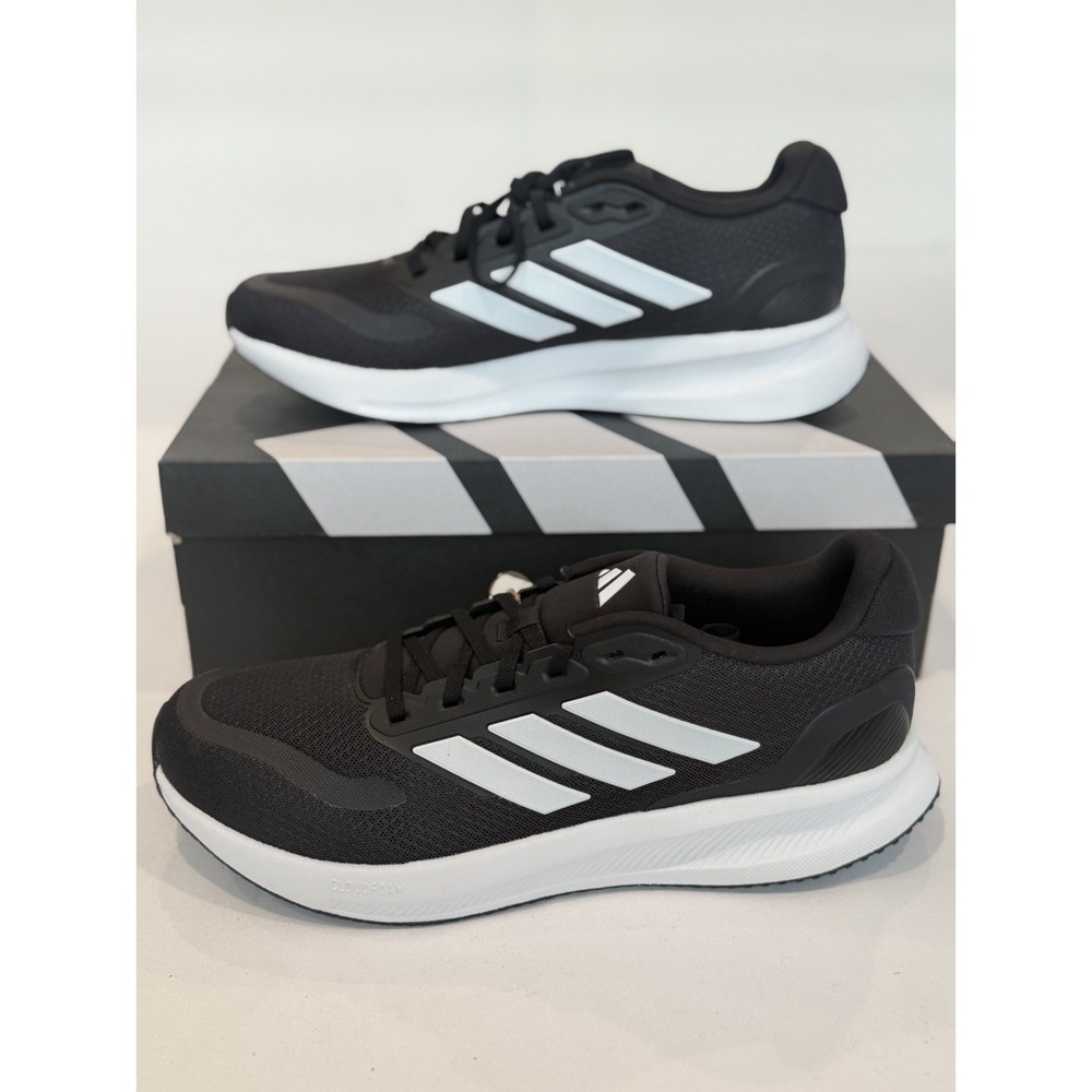 Adidas RUNFALCON 5 CLOUDFOAM Size 10.5 Men's Running Sneakers Shoes Black White